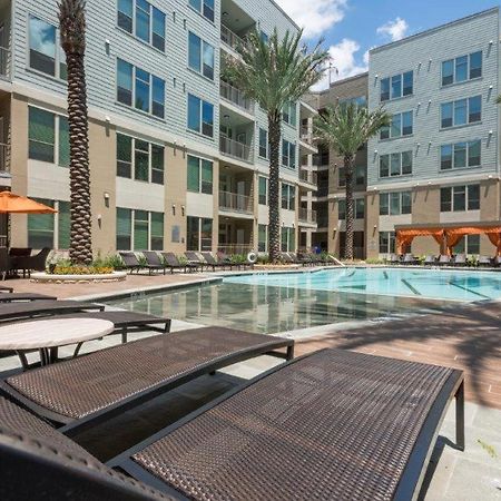 Luxury 1Br Condo Wbalcony - Galleriariver Oak Houston Buitenkant foto