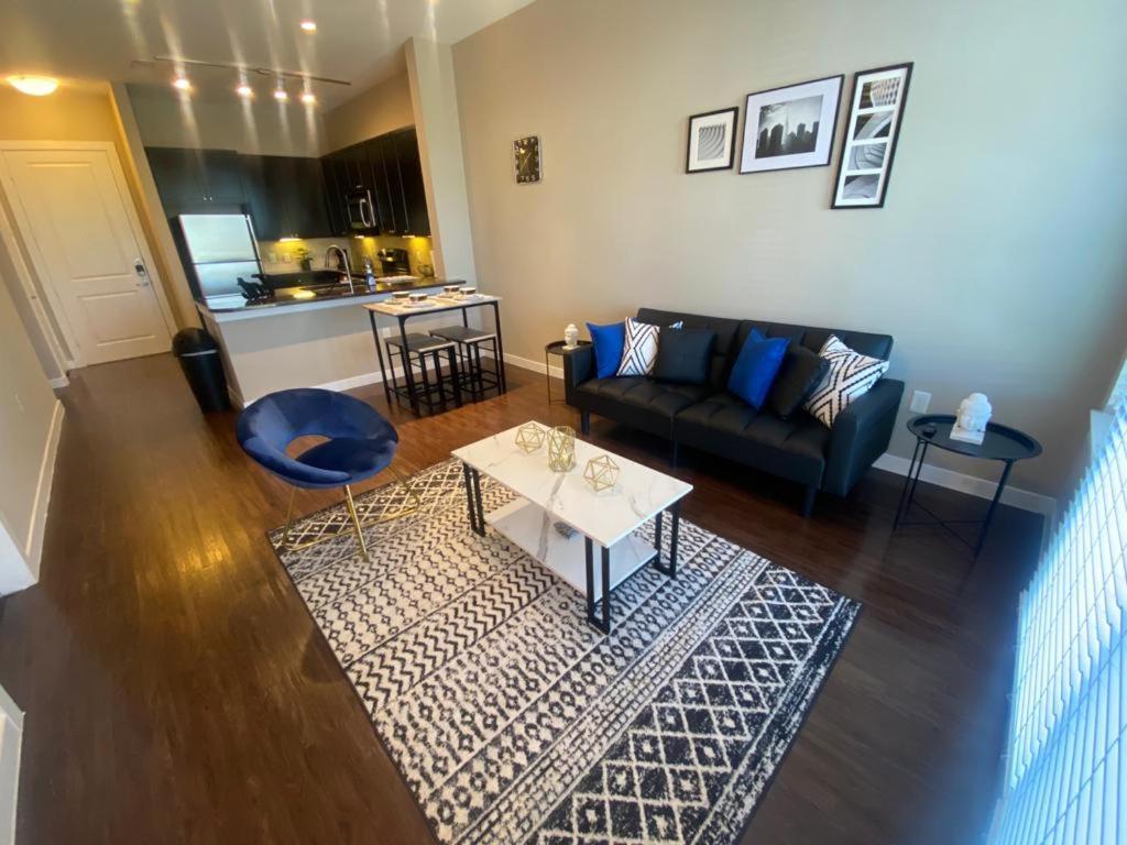 Luxury 1Br Condo Wbalcony - Galleriariver Oak Houston Buitenkant foto